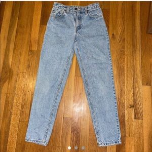 Vintage Levi light wash 505 jeans size 26